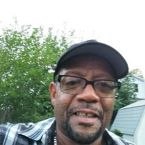 Meet your Posher, Eddie